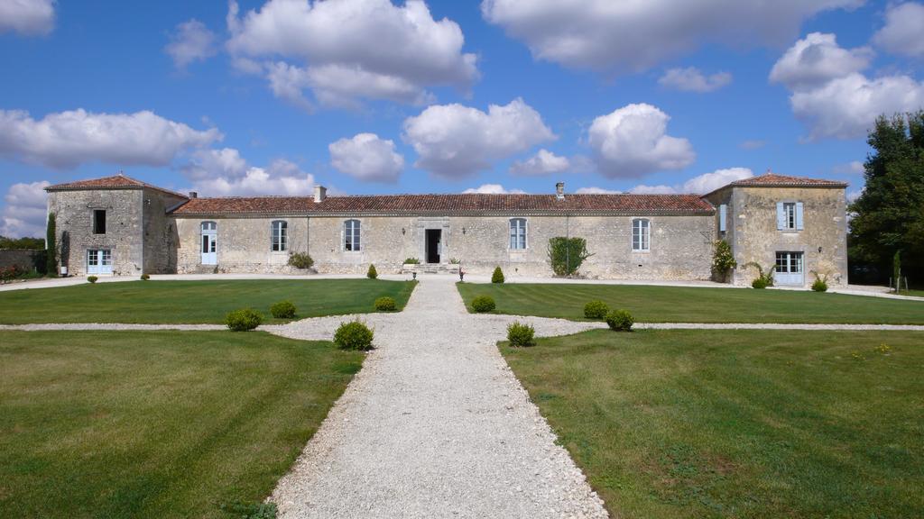 Chambres D'Hotes Logis De L'Astree Saint-Bris-des-Bois Exterior foto